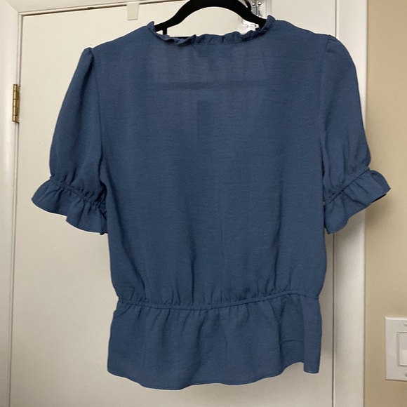 NWT Topshop Morgan Ruffle Trim Peplum Top Blue Size 2 - Picture 4 of 8